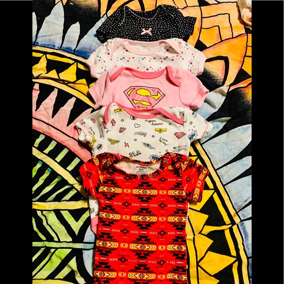 Short sleeve onesies - Picture 1 of 1